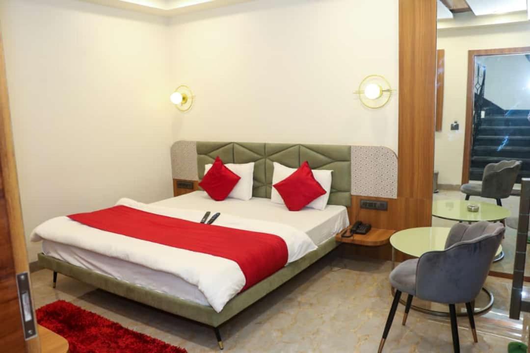 Hotel Satpura Safari Pachmarhi Exterior photo